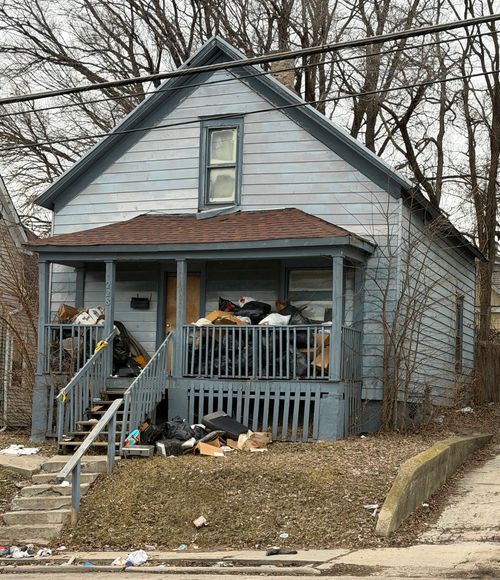 228 N Memorial Dr, RACINE, WI, 53404 | Card Image