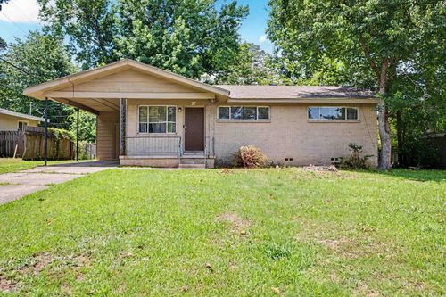 37 Barbara Dr, Little Rock, AR, 72204-3507 | Card Image