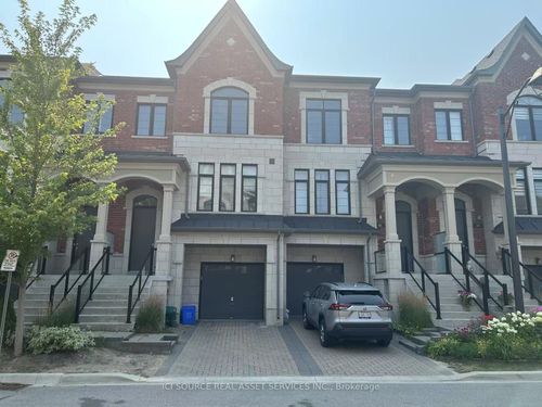 64 Duncombe Lane, Richmond Hill, ON, L4C0Z9 | Card Image