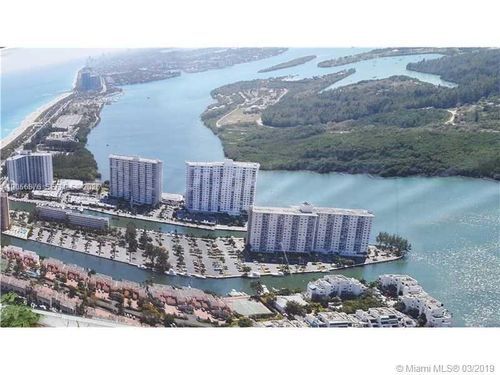 207-300 Bayview Dr, Sunny Isles Beach, FL, 33160-4773 | Card Image