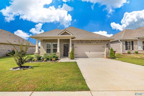 24057 Quints Dr, Athens, AL, 35613-7179 | Card Image