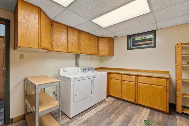 Lower level laundry room | Image 40