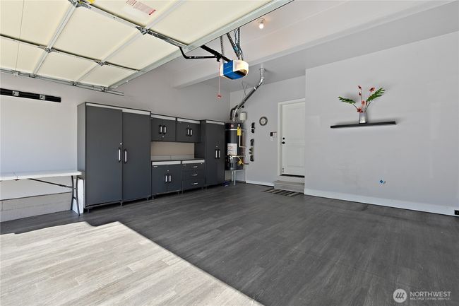 20325 90 Th Pl S, House other with 4 bedrooms, 4 bathrooms and 2 parking in Kent WA | Image 39
