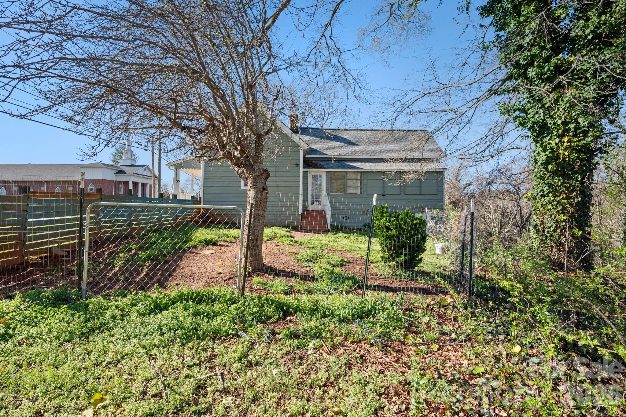 Residential in Ellenboro