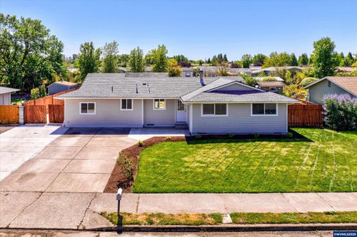 450 Ne Sherwood Way, Corvallis, OR, 97330-4130 | Card Image