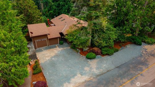 340 Snohomish Dr, La Conner, WA, 98257-9510 | Card Image