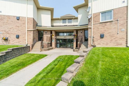 215a-221 N Park St, Belleville, ON, K8P5A6 | Card Image