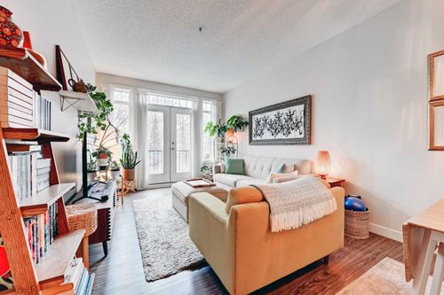 305-1000 15 Avenue Sw, Calgary, AB, T2R0S6 | Card Image