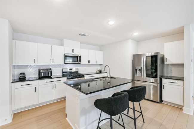 7014 Highland Cypress Trl, House other with 3 bedrooms, 3 bathrooms and 2 parking in Cypress TX | Image 8