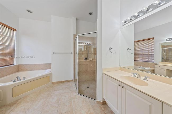 137 Via Santa Cruz, House other with 3 bedrooms, 3 bathrooms and null parking in Jupiter FL | Image 11