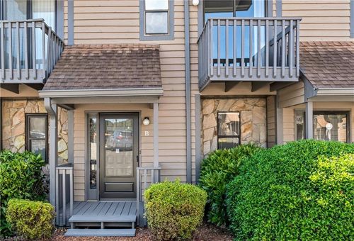 b-240 Vista Cir, Winston-Salem, NC, 27106-1972 | Card Image