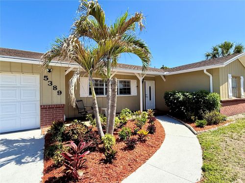 5389 Foxwood Dr, SARASOTA, FL, 34232-5611 | Card Image