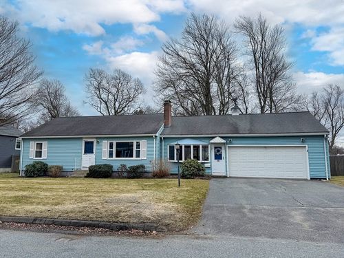 8 Edwards Rd, Natick, MA, 01760-3317 | Card Image