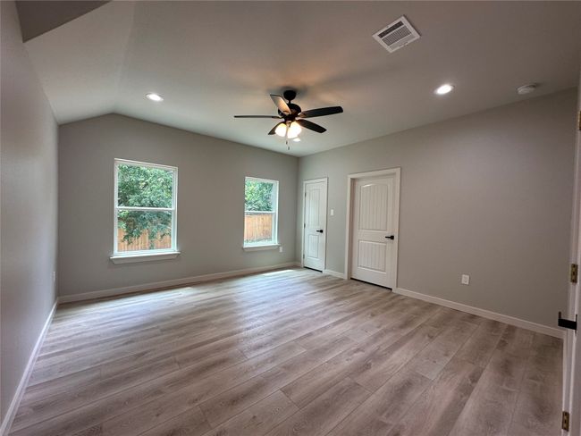 317 N Clark St, House other with 3 bedrooms, 2 bathrooms and null parking in Comanche TX | Image 21