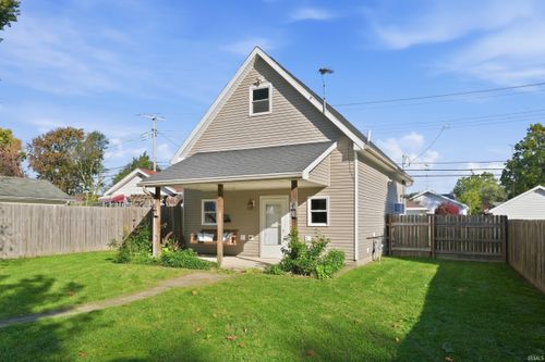 537 E Sherman St, Marion, IN, 46952-2815 | Card Image