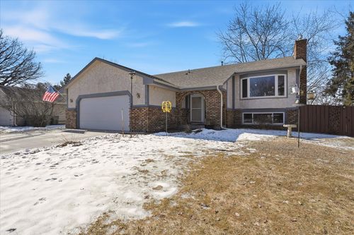 13214 Davenport St Ne, Blaine, MN, 55449-4157 | Card Image