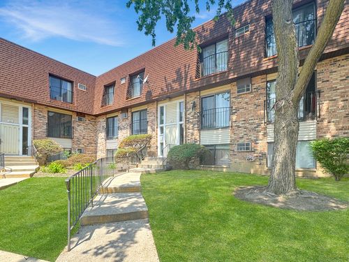 apt-102-162 S Waters Edge Dr, Glendale Heights, IL, 60139-1649 | Card Image
