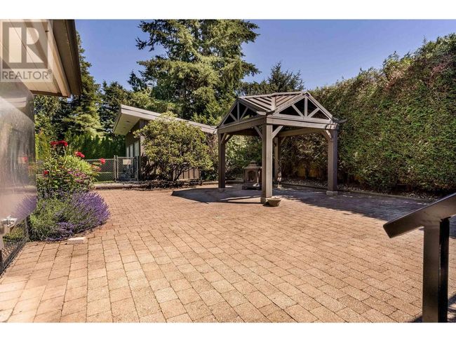 40142 Kalodon Rd, House other with 5 bedrooms, 3 bathrooms and 10 parking in Garibaldi Highlands BC | Image 18