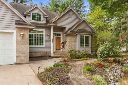 3010 Rosebury Drive, GRAND RAPIDS, WI, 54494 | Card Image