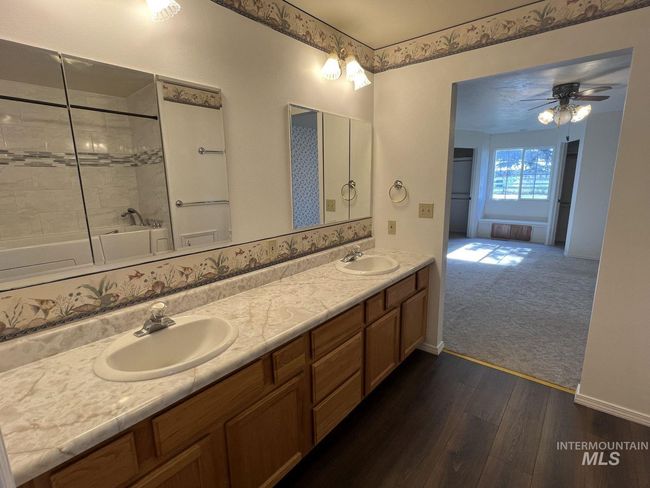 546 S 100 E, House other with 4 bedrooms, 3 bathrooms and null parking in Jerome ID | Image 7