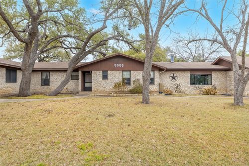 apt-a-8606 Thunderbird Rd, Austin, TX, 78736-7999 | Card Image