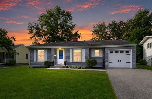 72 Martha Ave, Centerville, OH, 45458-2427 | Card Image