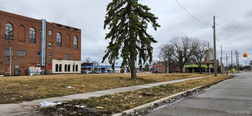 7356 Dexter Ave, Detroit, MI, 48206-2512 | Card Image
