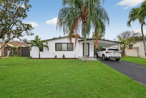 830 Ne 59th Ct, Oakland Park, FL, 33334-3506 | Card Image