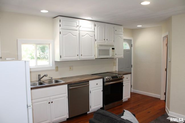 508 N Prospect St, House other with 1 bedrooms, 2 bathrooms and null parking in Cambridge IL | Image 10