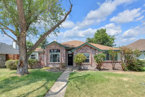 4112 Durbin Dr, The Colony, TX, 75056-3629 | Card Image