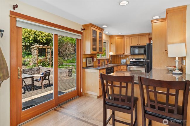 1127 Adams St, House other with 3 bedrooms, 2 bathrooms and null parking in Port Townsend WA | Image 9