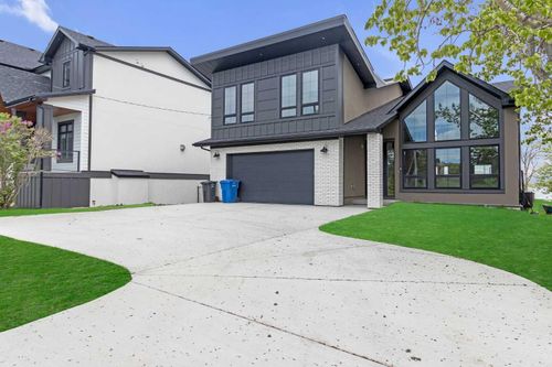 340 W Chestermere Dr, Chestermere, AB, T1X1B2 | Card Image