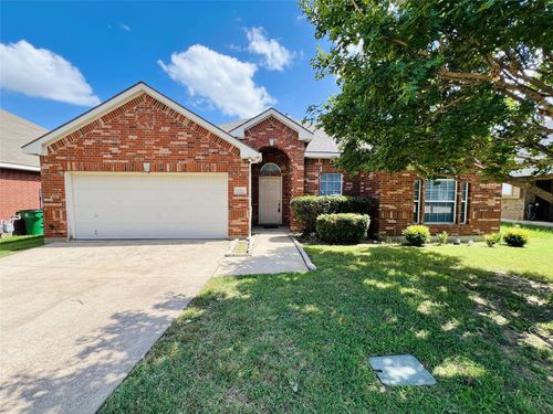 552 Kerry St, Crowley, TX, 76036-2753 | Card Image