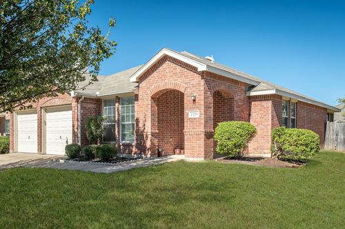 1329 Missouri St, Celina, TX, 75009-3802 | Card Image