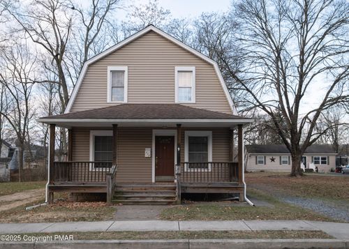 117 Elizabeth St, East Stroudsburg, PA, 18301-2006 | Card Image