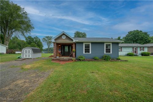 422 Driftwood Ave, North Benton, OH, 44449-9711 | Card Image