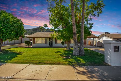1517 E Carol Ave, Phoenix, AZ, 85020-2229 | Card Image