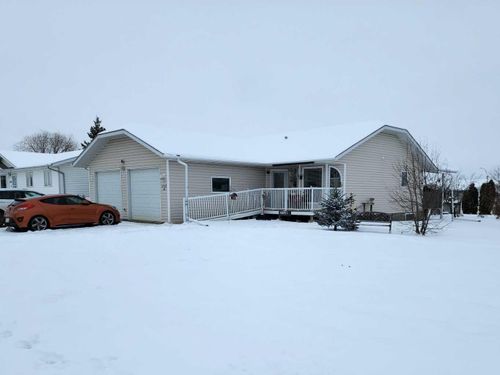 5702 46 Ave, Saint Paul, AB, T0A3A1 | Card Image