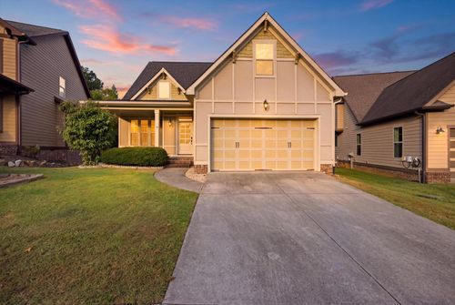 8543 Daju Ct, Ooltewah, TN, 37363-0307 | Card Image