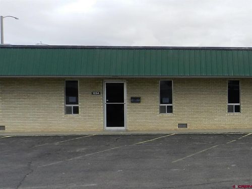 1234 E Main St, Montrose, CO, 81401-5821 | Card Image