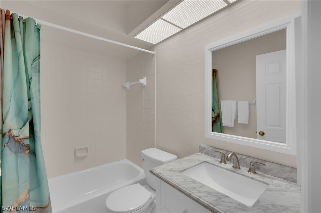 Residential Lease in Bonita Springs 4