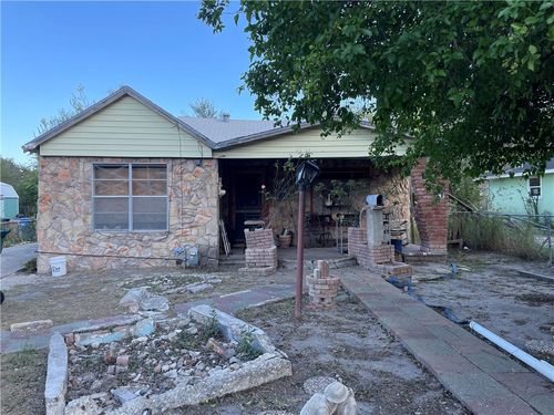 338 Mohawk St, Corpus Christi, TX, 78405-2746 | Card Image