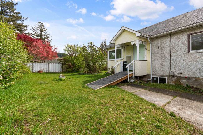 677 5 Th Avenue, House other with 6 bedrooms, 4 bathrooms and 8 parking in Hope BC | Image 5
