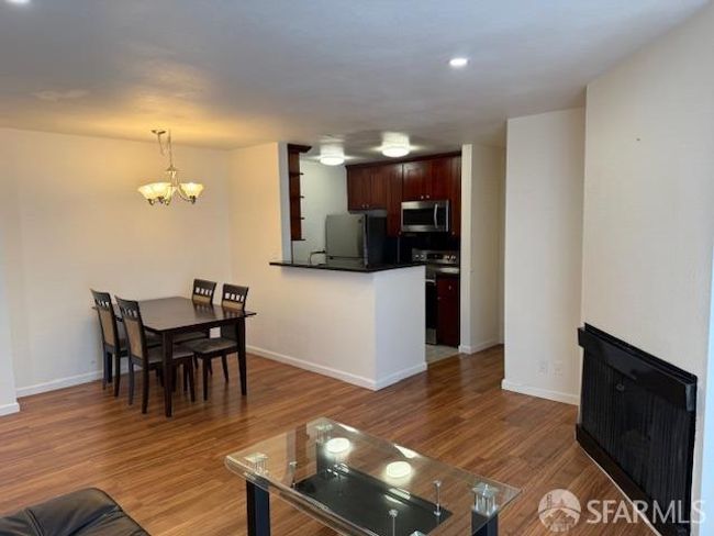 APT-306 - 397 Imperial Way, Condo with 2 bedrooms, 2 bathrooms and 1 parking in Daly City CA | Image 4