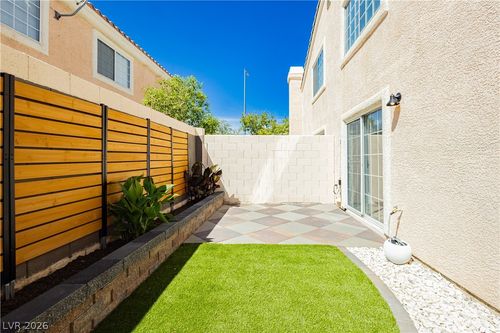 8436 Sewards Bluff Ave, Las Vegas, NV, 89129-7375 | Card Image