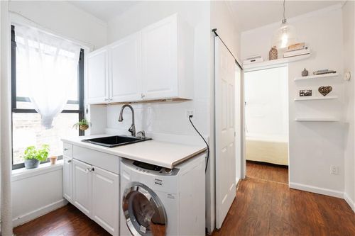 339 Bedford Ave, Brooklyn, NY, 11211-8858 | Card Image