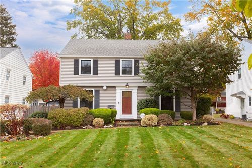 2711 Hampton Rd, Rocky River, OH, 44116-2548 | Card Image