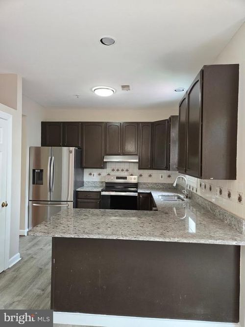 3711 Berleigh Hill Ct, BURTONSVILLE, MD, 20866-1391 | Card Image