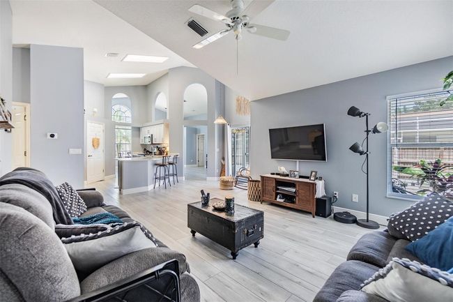 18013 Palm Breeze Dr, House other with 3 bedrooms, 2 bathrooms and null parking in TAMPA FL | Image 27