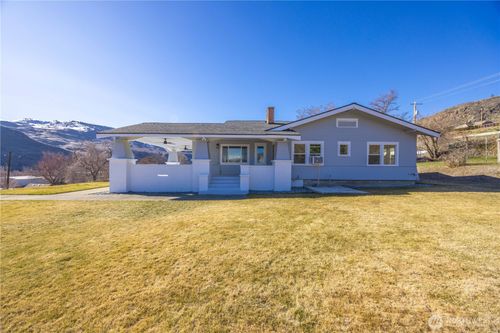 242 3rd St, Chelan Falls, WA, 98817 | Card Image